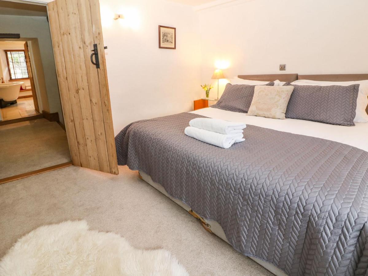 Castle Combe Cottage Екстер'єр фото