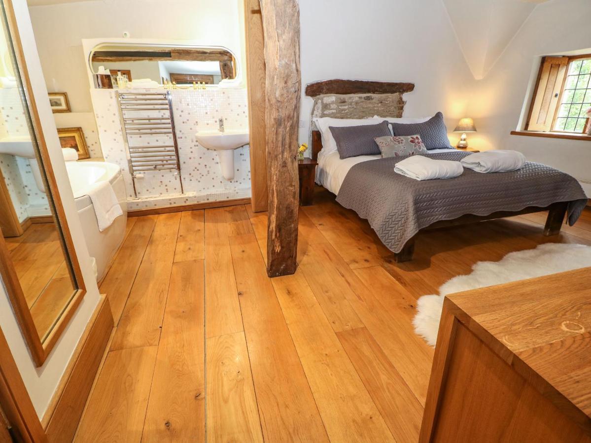 Castle Combe Cottage Екстер'єр фото